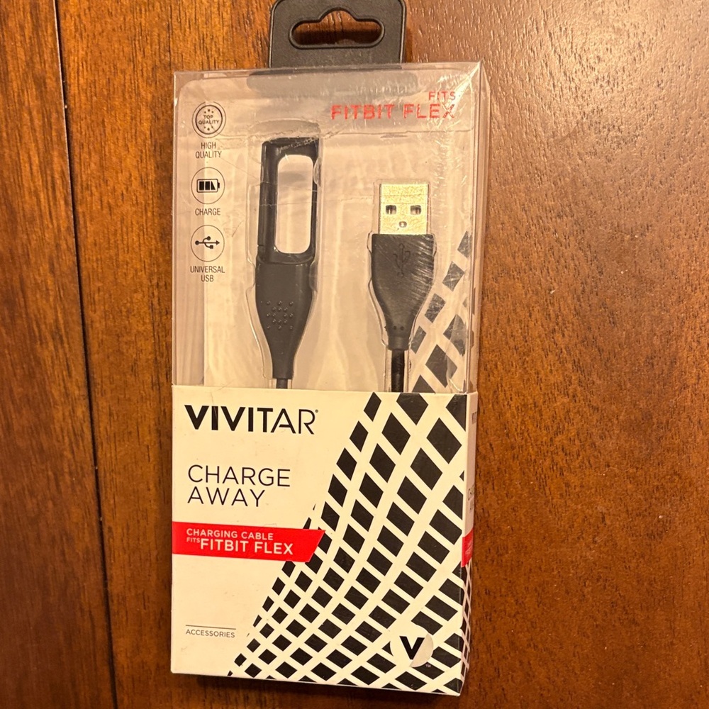 Vivitar Charge Away USB Charging Cable for Fitbit Flex - Black